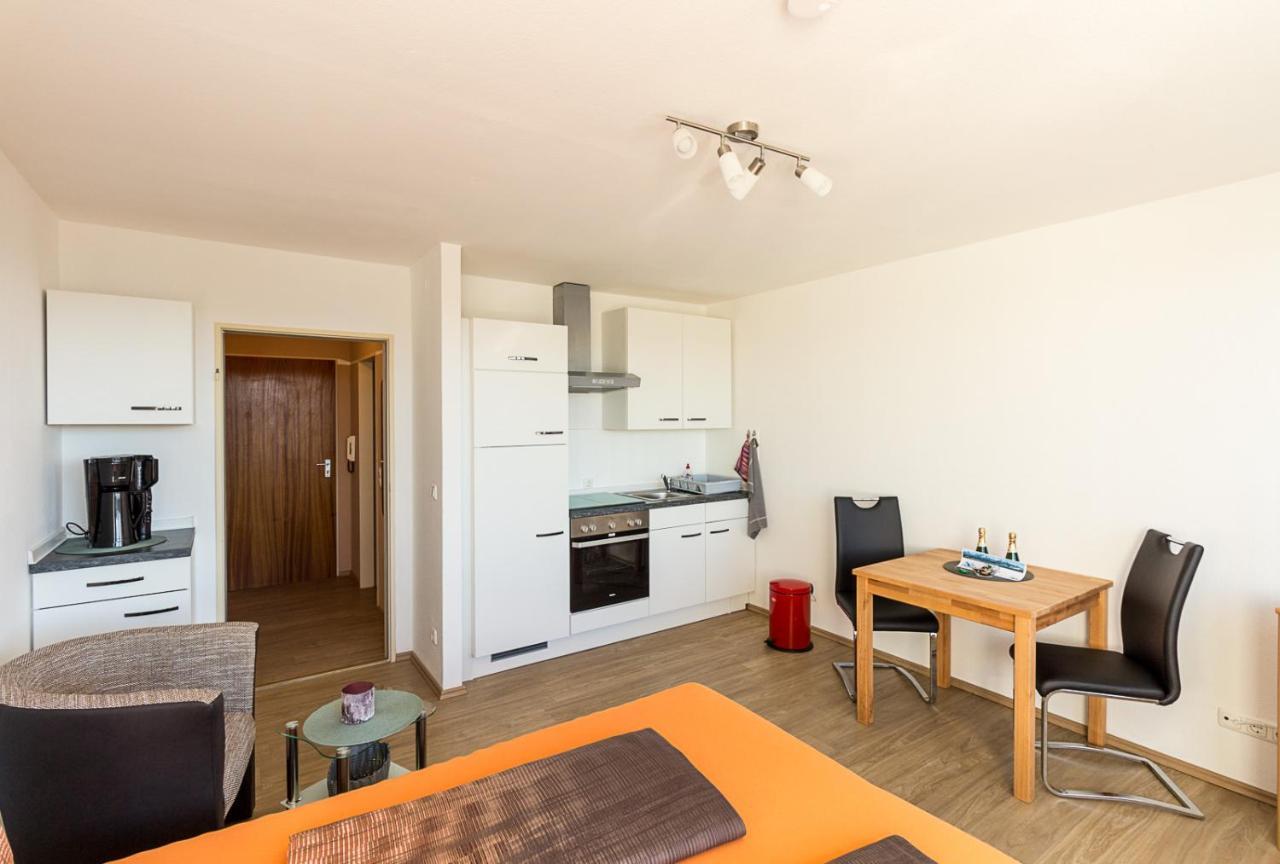 Ferienwohnung Kratzer 발텐호펜 외부 사진