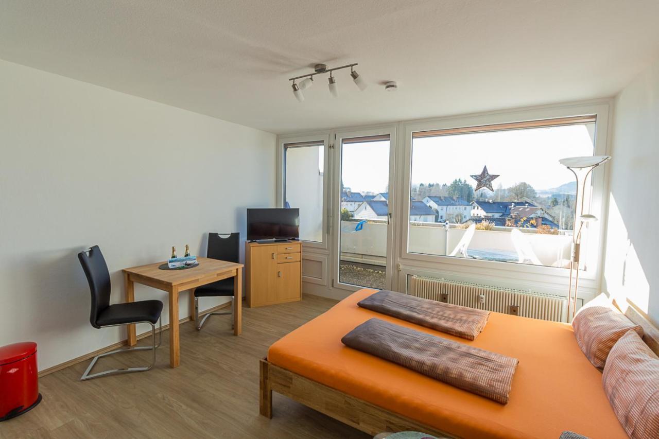 Ferienwohnung Kratzer 발텐호펜 외부 사진